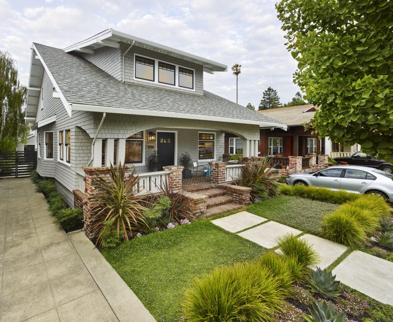 front yard landscape of craftsman in Alameda