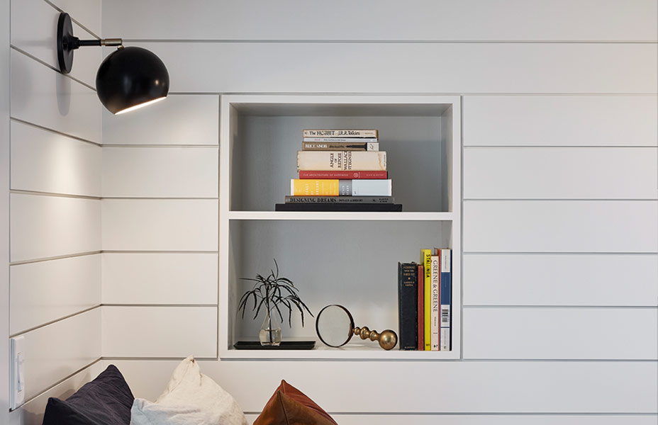 Alameda craftsman built in bedroom shelf as example of residential construction by at6